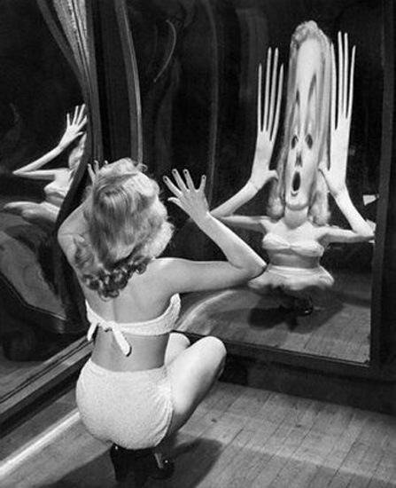Cornelia Street Observatory: BODY AS FUNHOUSE MIRROR image